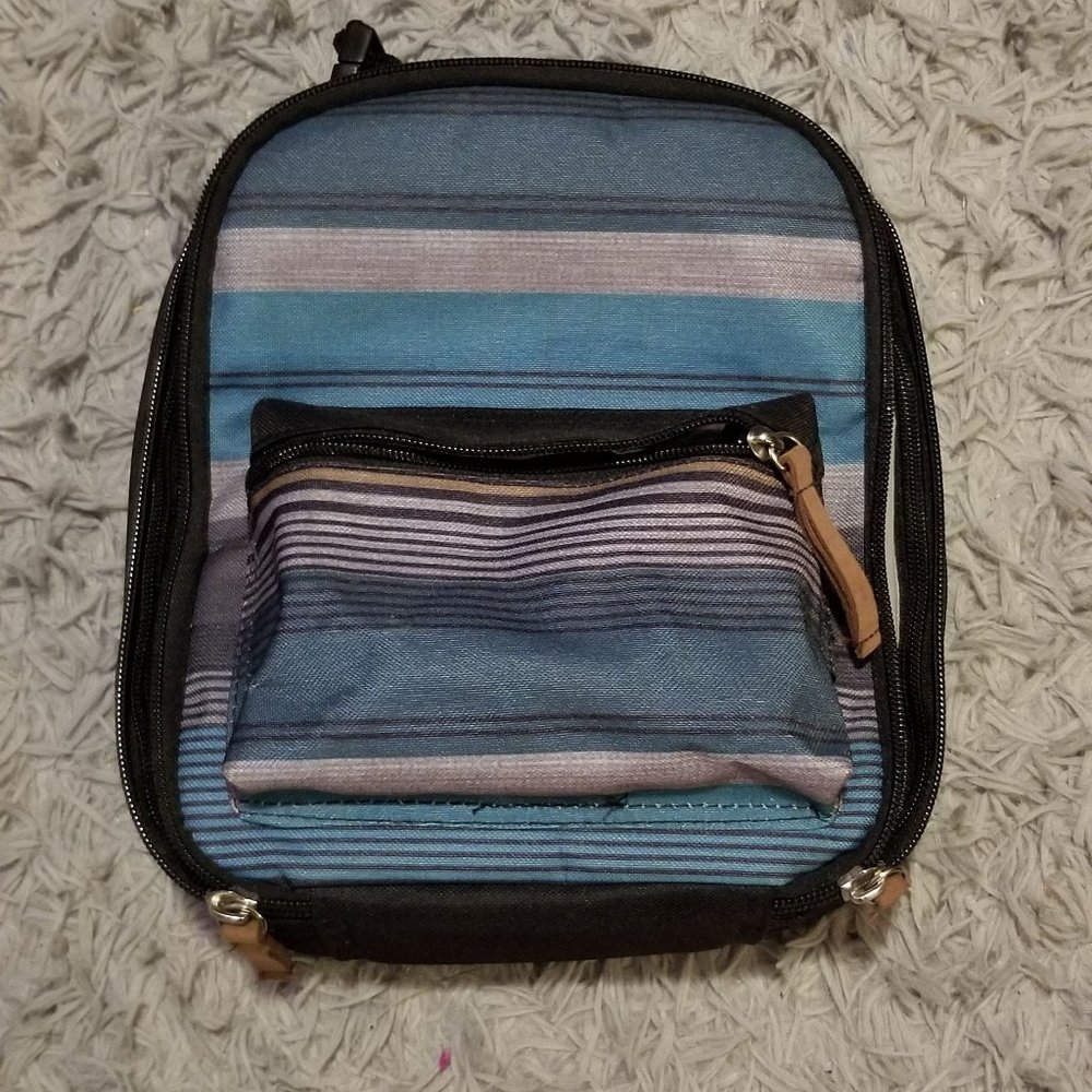 Free with purchase NWOT saver lunchbox